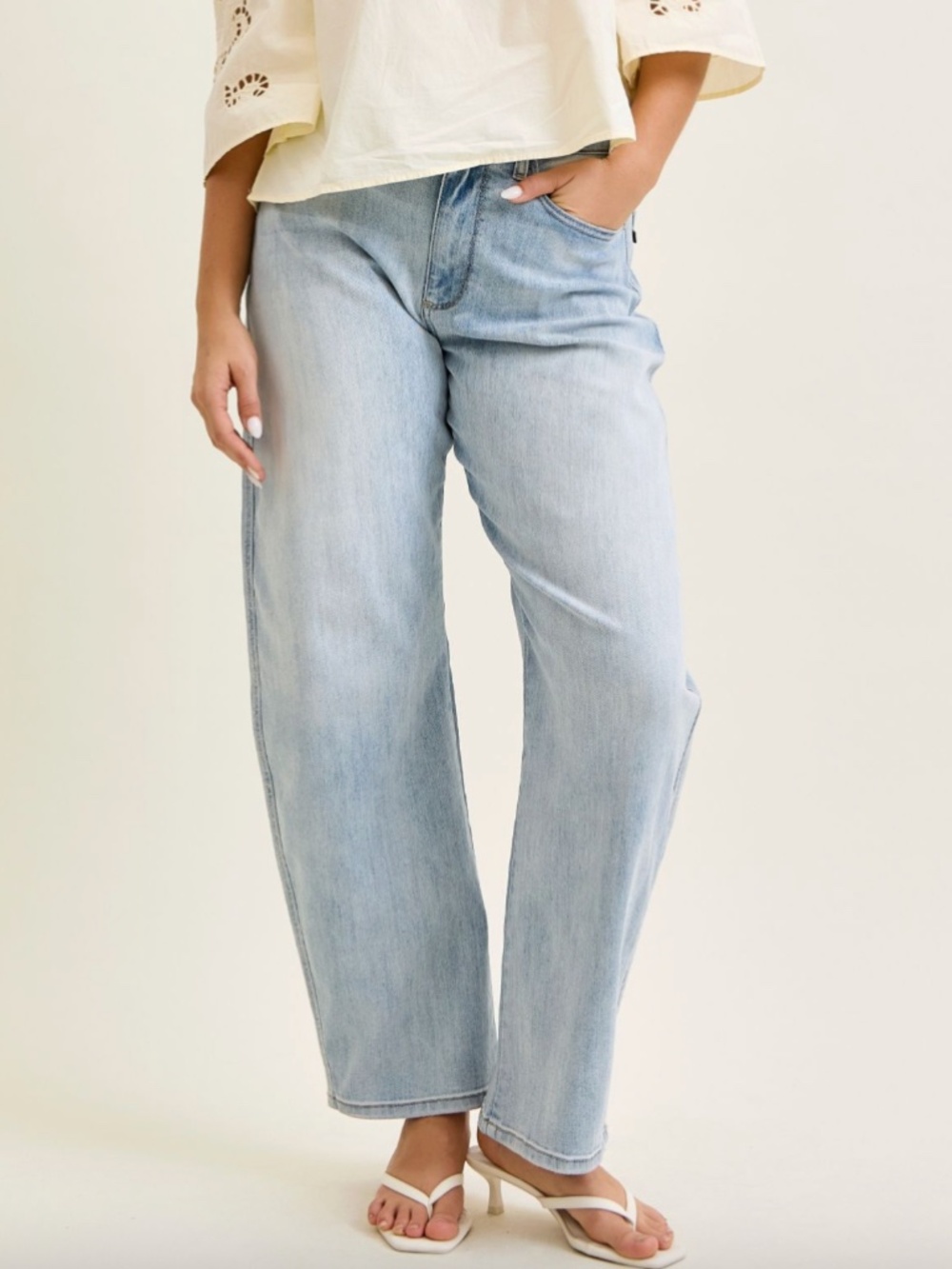 NWT JUDY BLUE Barrel Leg Jeans Sz 30 Light Wash Marlow Arc Baggy High Waist‎